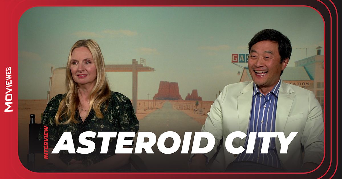 Exclusive: A Jetpack Joyride for Hope Davis and Stephen Park in Asteroid City
